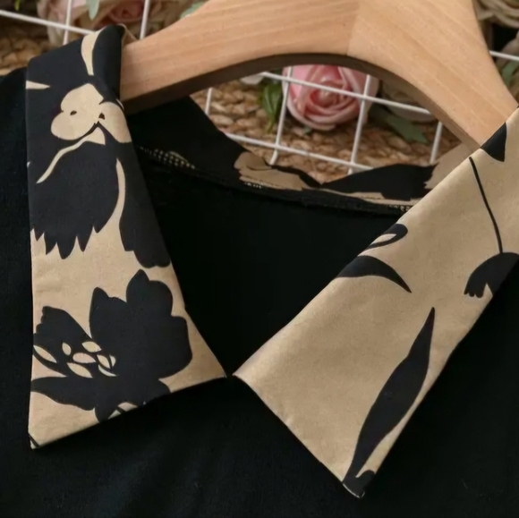 Black & Beige Top - Picture 3 of 7